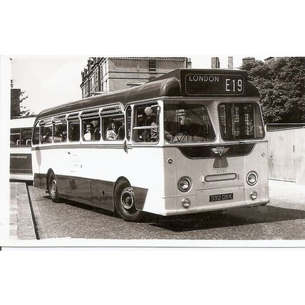 Black & White Photograph of Maidstone & District Motor Services Ltd. - 392 DKK
