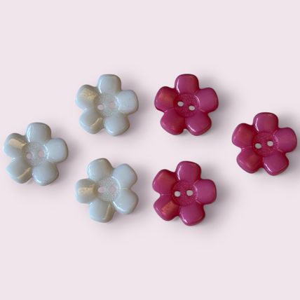 Acrylic Flower Buttons 20mm Flat 2 Hole 2 Colours White And Pink
