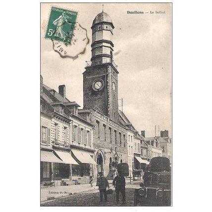 80 - Doullens - le beffroi
