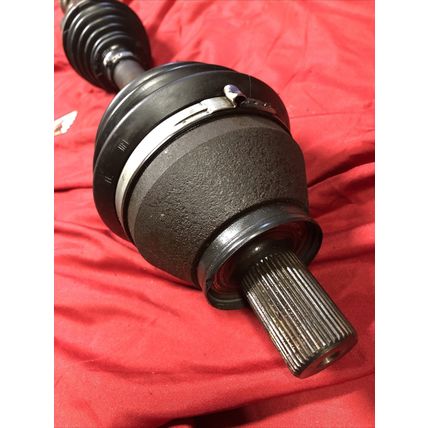 LR002619 Front Right Drive C/V Axle Shaft Land Rover LR2 3.2L