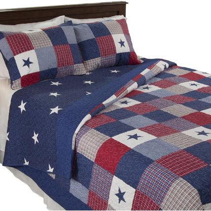 3-Piece Caroline Patriotic Quilt Set - Americana Stars and Plaid Patchwork Beddi