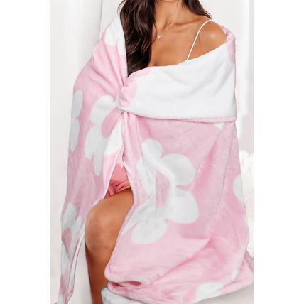 Pink Floral Pattern Square Blanket 76*63cm