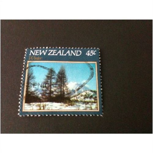 NEW ZEALAND 1982 SEASONS Winter 45c USED
