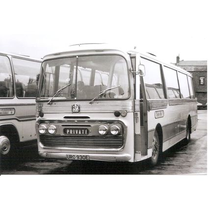Black & White Photograph of Tally Ho! Coaches Ltd. of Kingsbridge - URO 930E