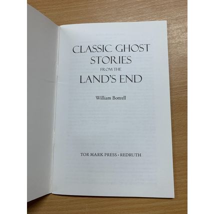 1998 "CLASSIC GHOST STORIES FROM THE LAND'S END" THIN PAPERBACK BOOK (LL)