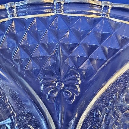 FIRNA Indonesia GLASS BOWL Candy Dish Nut Box Hearts Roses 7"