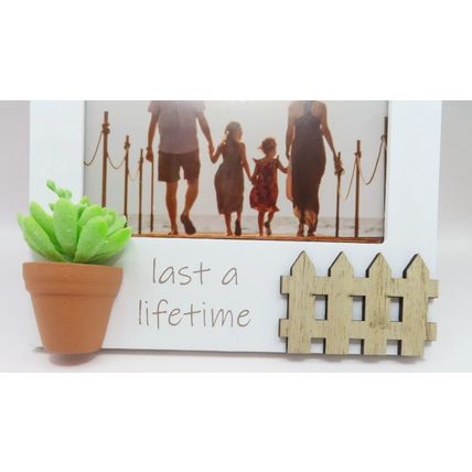 Memories Photo Frame Memories Last a Lifetime House Shaped 18.5 CM Gift