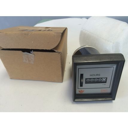 NEW EAGLE SIGNAL HK510B6 ELECTRIC TIME TOTALIZER; PANEL MTG.; 240VAC/60HZ,CR