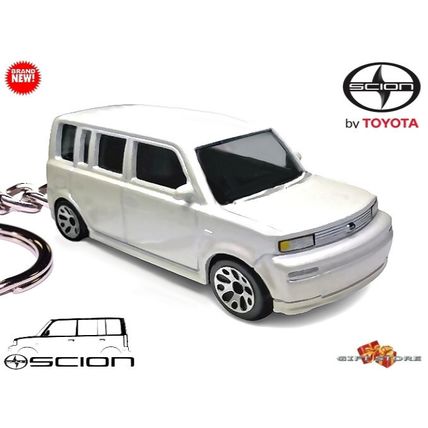 RARE KEYCHAIN WHITE SCION XB TOYOTA BB CUSTOM Ltd. Ed.