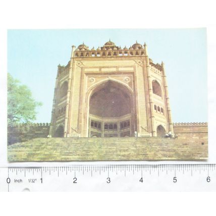 vintage postcard Buland Gate Fatehpur Sikari
