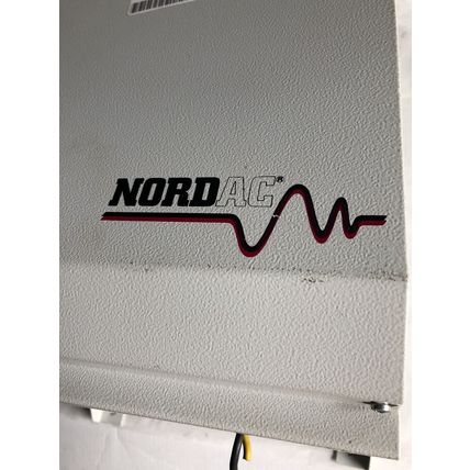GETRIEBEBAU NORDAC SK10000/3 AC DRIVE,3-PH,0-380/415V,76100005, 16.0A,Ez