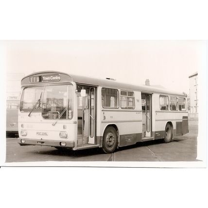 Black & White Photo of Newport Corporation Transport - PGC 205L ex London Trnspt