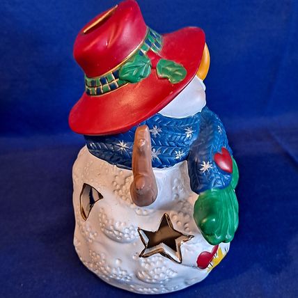 Christmas SNOWMAN Tealight CANDLE HOLDER Winter Scarf Figurine Ceramic Stars