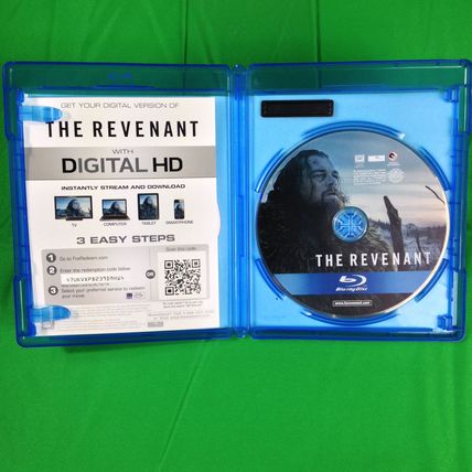 The Revenant - 2015 - Blu ray DVD w/slipcover - Rated R - Used