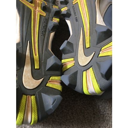 Nike Huarache Men's Low Top Sports Cleats Shoes Size 11