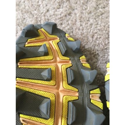 Nike Huarache Men's Low Top Sports Cleats Shoes Size 11