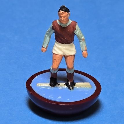 Subbuteo HW TEAM WEST HAM BURNLEY COMPLETE SET Ref 7