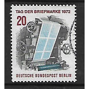 GERMANY WEST BERLIN 1972 STAMP DAY 20pf STAMP PRINTING PRESS SG B423 FINE USED
