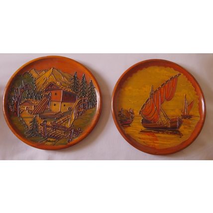 Wooden wall plaques x2 from Argentina circa 1950 by Bomboneria Alemana