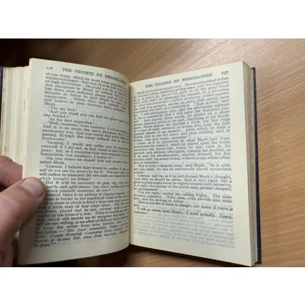 VINTAGE ALEXANDRE DUMAS THE VICOMTE DE BRAGELONNE FICTION FAUX LEATHER BOOK (P3)