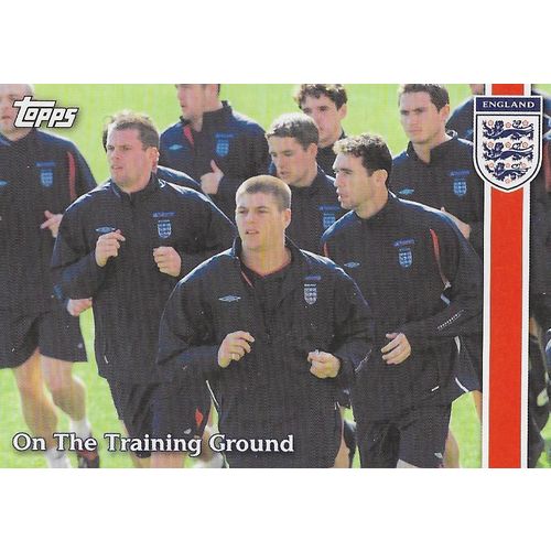 Topps ENGLAND 2002 Trading Card: On The Training Ground - 50