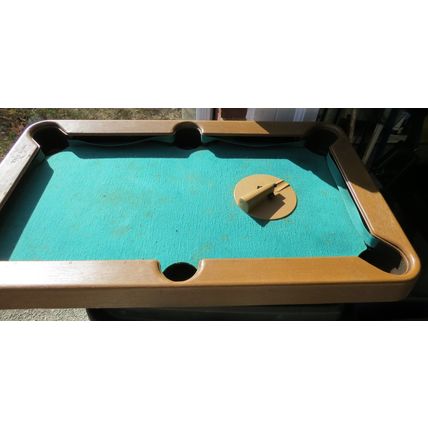 Vintage 1972 Milton Bradley Pivot Pool Tabletop Pieces 11 balls & rack