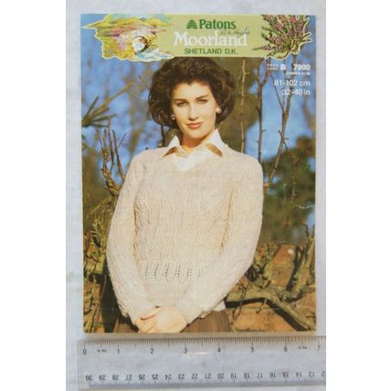 1985 Patons 7900 lady's lacy V neck sweater, Shetland DK