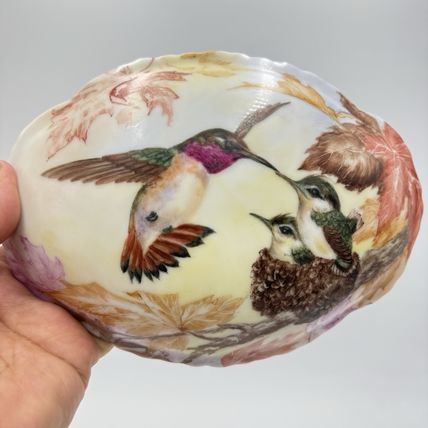 Vintage L.J Pearson Porcelain Painted Art Hummingbird Nest Trinket Box