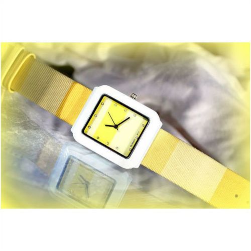 Pale Yellow Fashion Crystal WOMAGE Wrist Watch Tone Watchband Jewellery 824