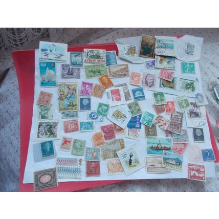 STAMPS / U K MIXTURE IDEAL CHILD (04/10)