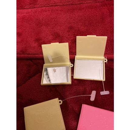 A Very Rare Lot Of 5 Sanrio New 2002 Vintage Small Trinkets