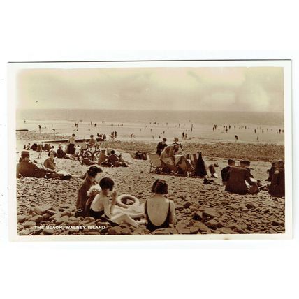 Lancashire postcard Barrow in Furness Walney Island The Beach