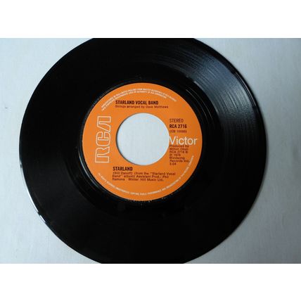 7" 1976, STARLAND VOCAL BAND AFTERNOON DELIGHT . RCA 2716. NEAR MINT