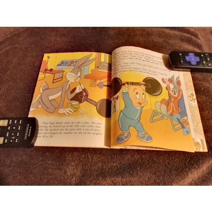 Little Golden Book Bugs Bunny & The Health Hog By Teddy Slater VF 8.0 Shape 1996