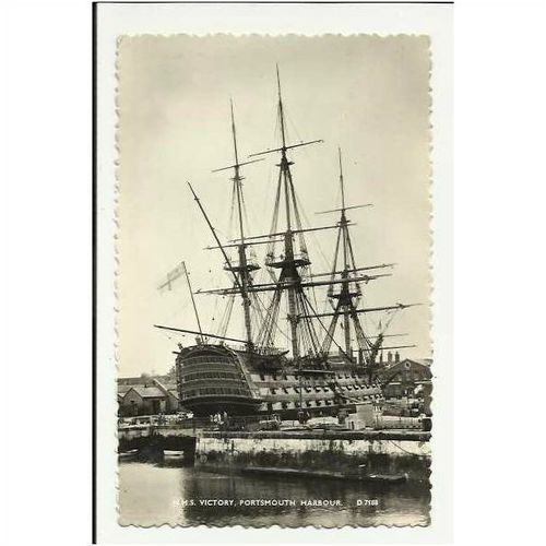 Hampshire PORTSMOUTH HMS VICTORY Postcard by Norman (D 7188)