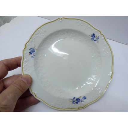 Antique Marked Meissen Scalloped Plate #3705 Blue Flowers & Gold Border, D 7"