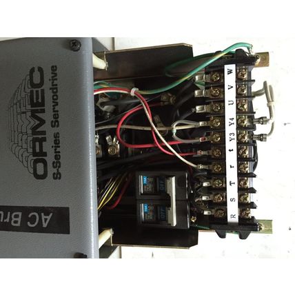 ORMEC SAC-S19E/101B AC BRUSHLESS SERVO DRIVE 5.78KW 15.2A 200-230VAC 3PH,SM