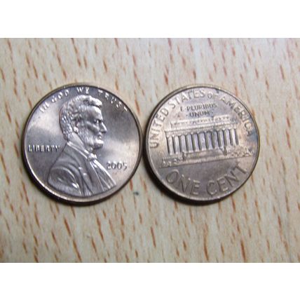 2005 USA 1 Cent Lincoln Memorial Coin