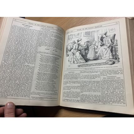 1903 PUNCH MAGAZINE BOUND VOLUMES HEAVY 2.9kg LEATHER ANTIQUE BOOK (P14)