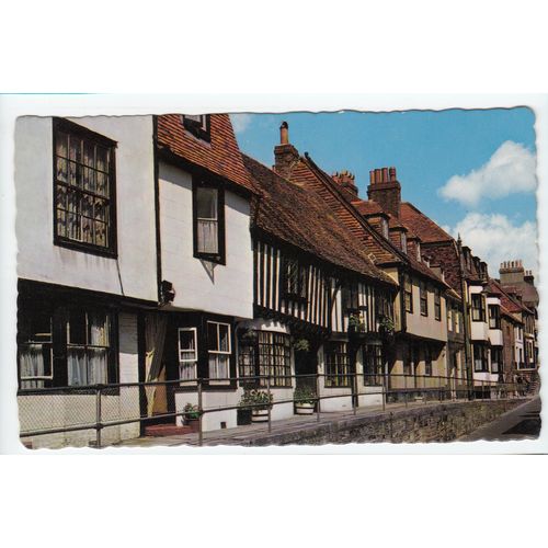 High Street Hastings East Sussex Postcard N676