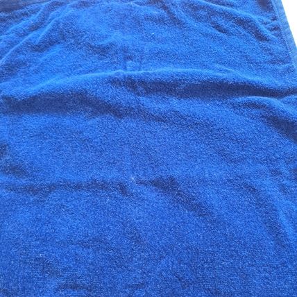 Lot 2 Christmas Bathroom BLUE TOWELS Snowflake Holiday Hand Face 23" x 16"