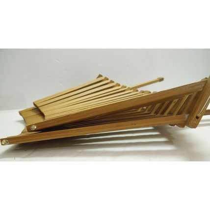 Vintage MCM folding Wooden Basket for table, fruit basket, mail, ect. 9.5"