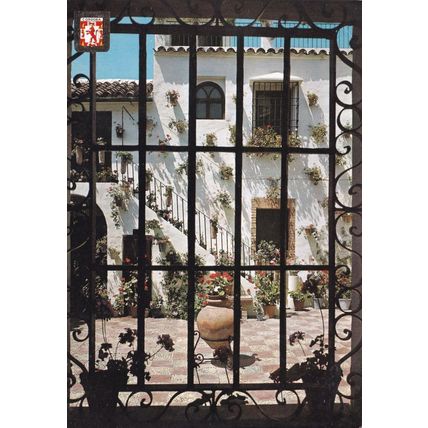 Cordoba Patio Spain Postcard unused VGC