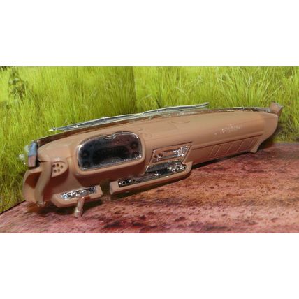 1/18 (DS ) 1957 Plymouth dash