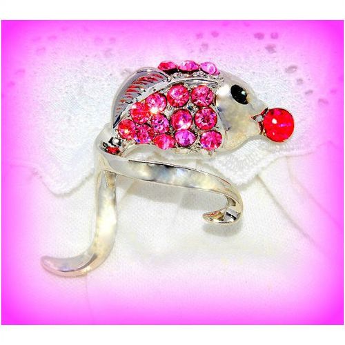 Summer Gift Pink Crystal Fish Brooch Jumper Clasp Pin Jewellery 464