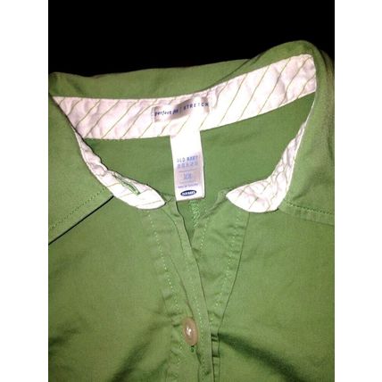 Perfect Fit/ Stretch/Women Green Blouse Size XS Long Sleeves with Cuffs/ Comfort