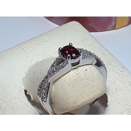 Natural Diamond & Oval Garnet .55ctw X sides design 10KT White Gold Ring #19967