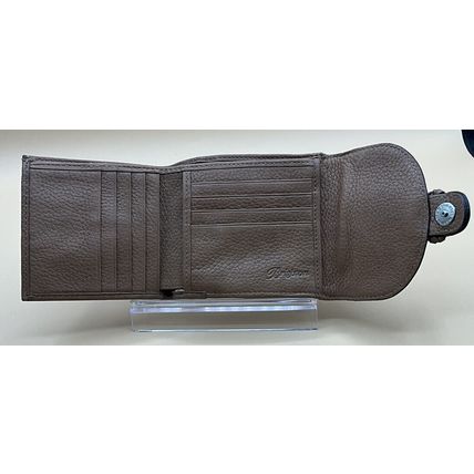 A Vintage Tan Leather Brighton Snap Women’s Wallet