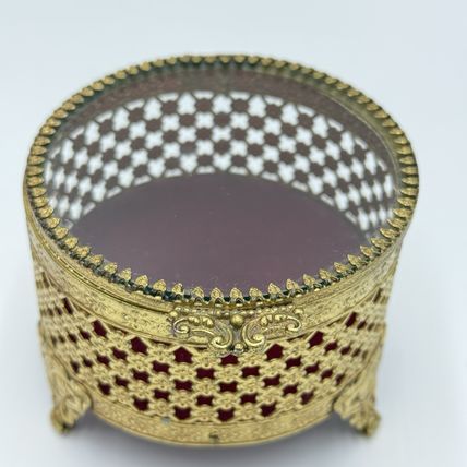 Vtg Ormolu Style Hollywood Regency Footed Circular Jewelry Box Red Velvet Ornate