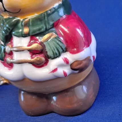 Christmas BEAR SALT & PEPPER SHAKER Set Santa Wreath Lantern Holiday 3 1/2"